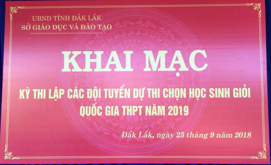 Học sinh trường THPT Nguyễn Bỉnh Khiêm tham gia Kỳ thi lập đội tuyển dự thi học sinh giỏi quốc gia lớp 12 năm học 2018-2019
