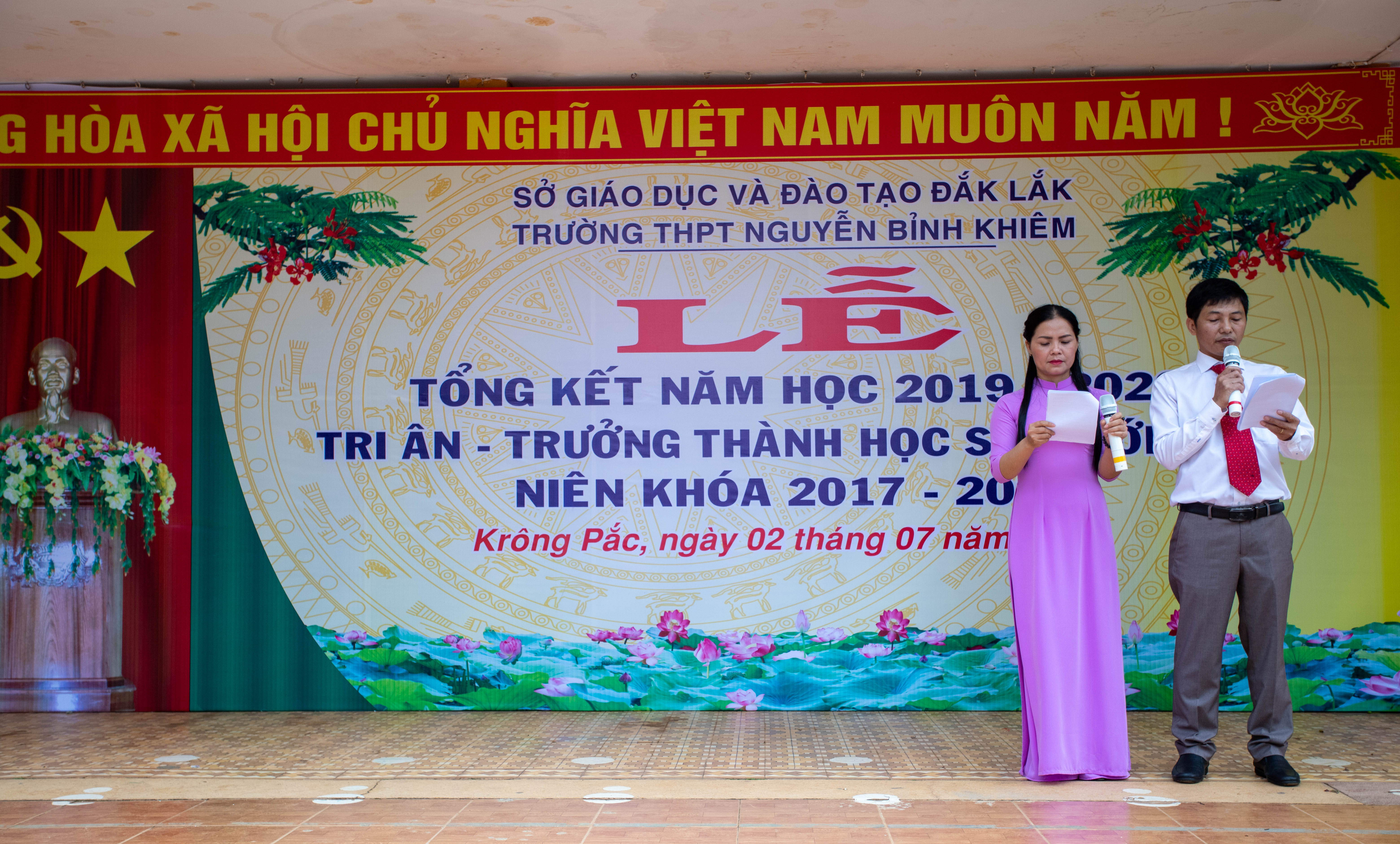 Lễ Tổng kết năm học 2019-2020 và Tri ân – Trưởng thành của học sinh lơp 12 niên khóa 2017-2020