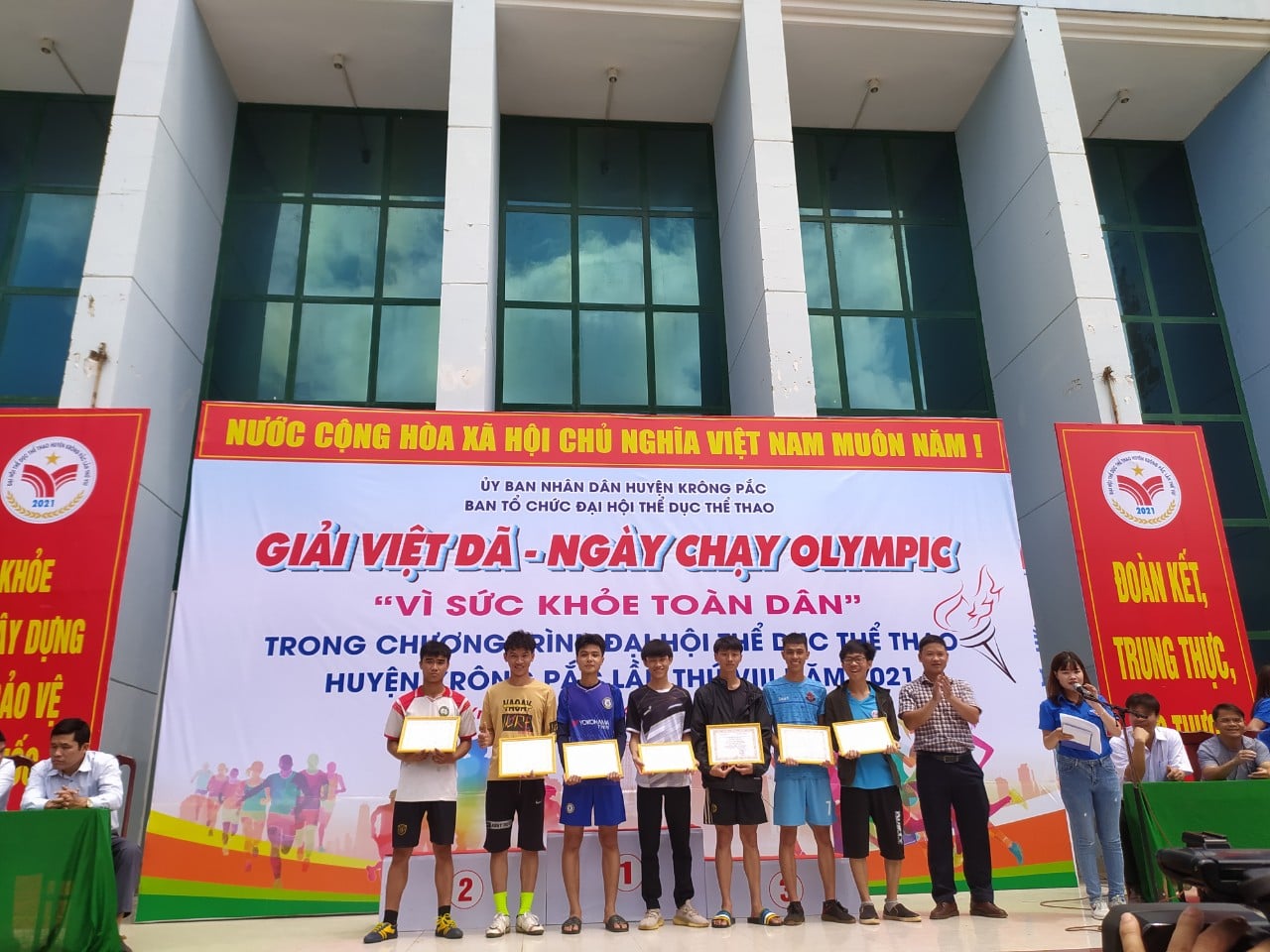 Giải Việt dã – Ngày chạy Olympic “Vì sức khỏe toàn dân”